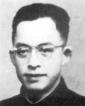 《潜伏》余则成原型之一，49年被俘报出暗语，组织下令：送往北平