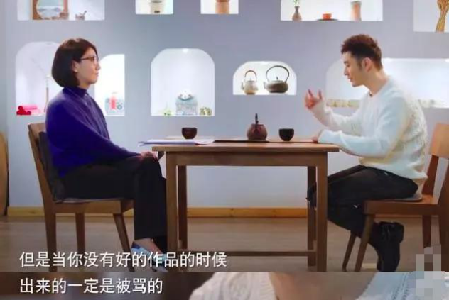 蹭表妹热度，撇清跟赵薇关系，老好人黄晓明凉凉了么？