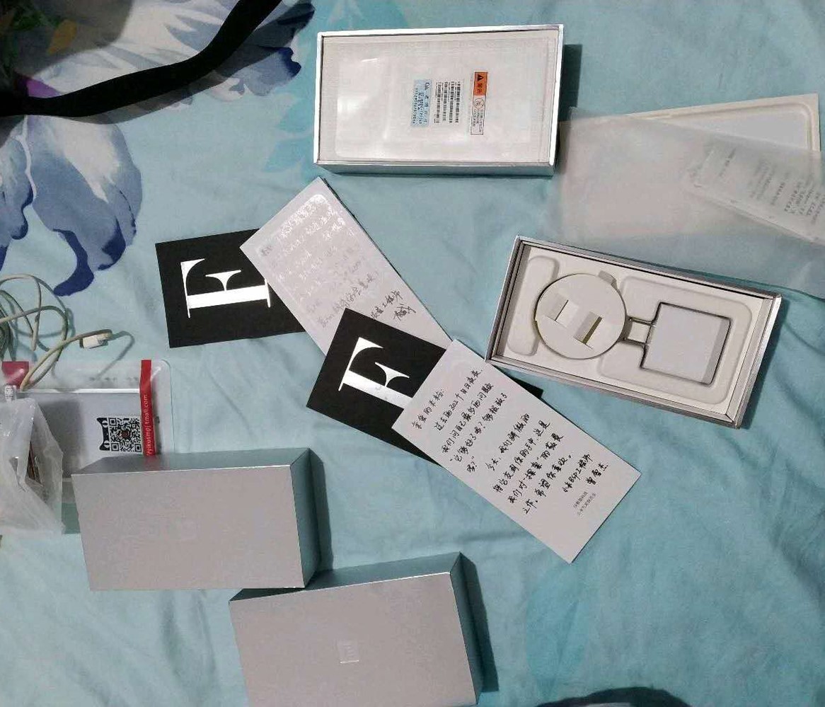 史上最保值的小米手机，三年前卖3999元，如今可