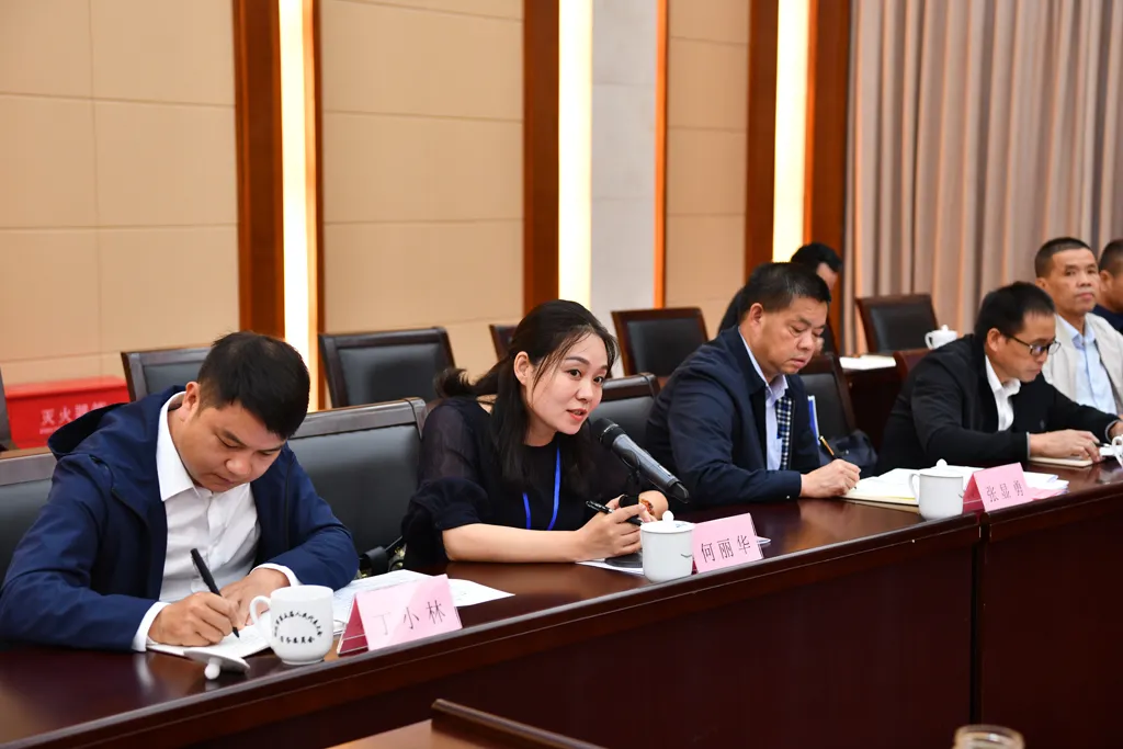 推动适度规模经营提升发展能力水平省市人大代表专题视察全市农民专业合作社建设