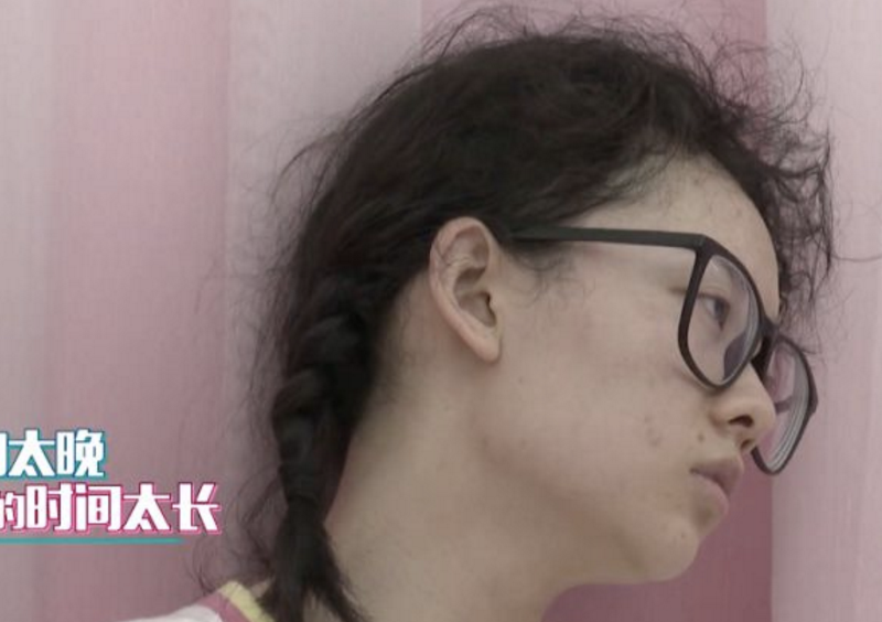 创3练习生不化妆就训练，刘些宁真实颜值曝光，