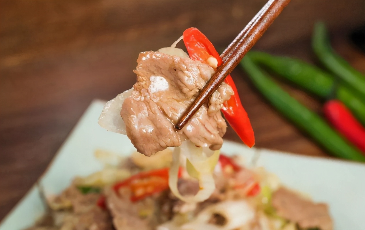 買豬肉別只會選瘦肉和五花肉，懂得挑這4個部位，做菜比之前好吃