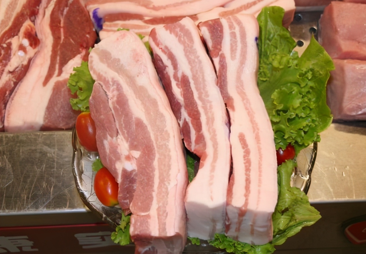 買豬肉別只會選瘦肉和五花肉，懂得挑這4個部位，做菜比之前好吃