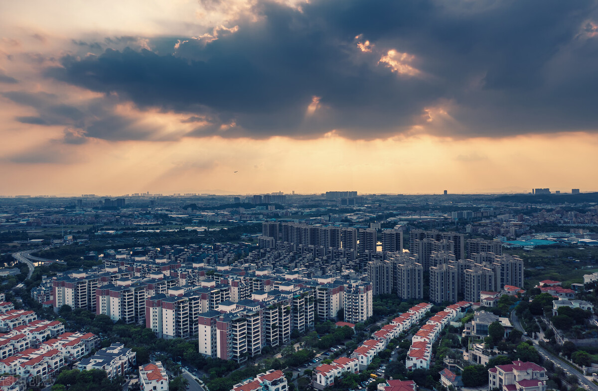 房子越靠近这三处，未来10年升值空间越大？内行