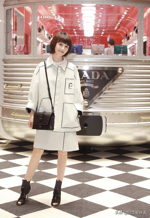 会不会打扮一眼就能看出来！看完袁泉、陈数的