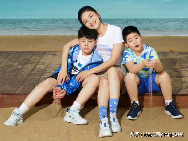 沙溢兒子才是“整容式”長大，大兒子五官精緻立體小兒子憨厚可愛