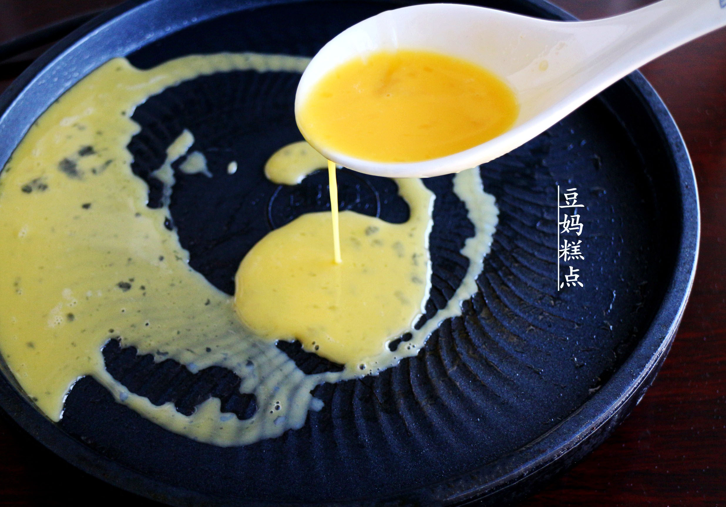 年夜飯壓軸菜，一卷一蒸“蒸蒸日上”，自家吃待客都拿得出手