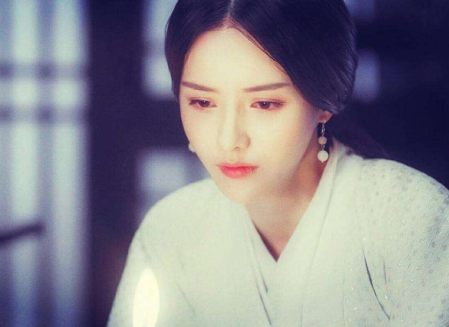 曹操死后，曹丕如何对待他的妻妾？曹丕母亲大骂：你真是猪狗不如