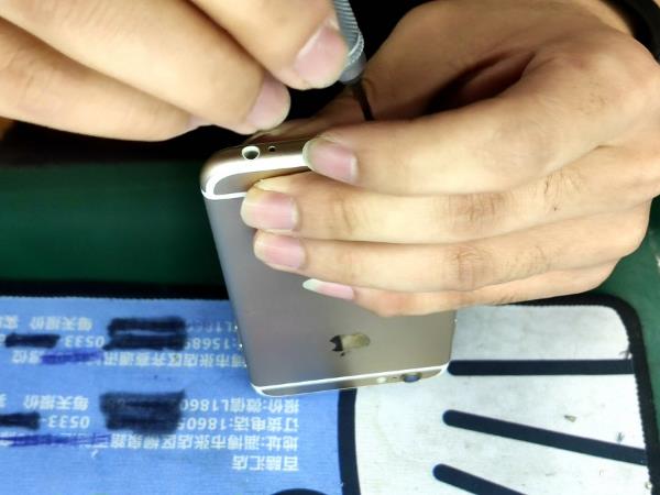 原地满血复活，马拉松iPhone6S旗舰版超大容量电池更换记