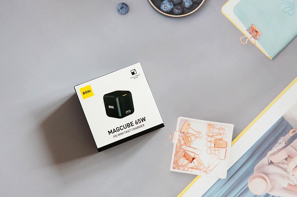 體積超小，還能給筆記本充電！Aohi Magcube 65W氮化鎵快充體驗