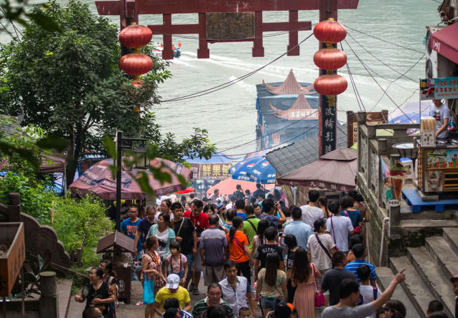重庆市区必去的5大景点，去4个算来过重庆，去5个不留遗憾
