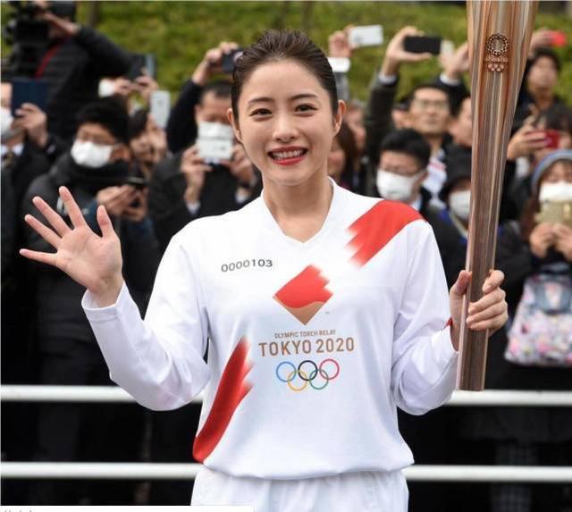 Torch of Tokyo Olympic Games delivers first days, sudden state is ceaseless, the Olympic Games already was become " the sweet potato of very hot hand "