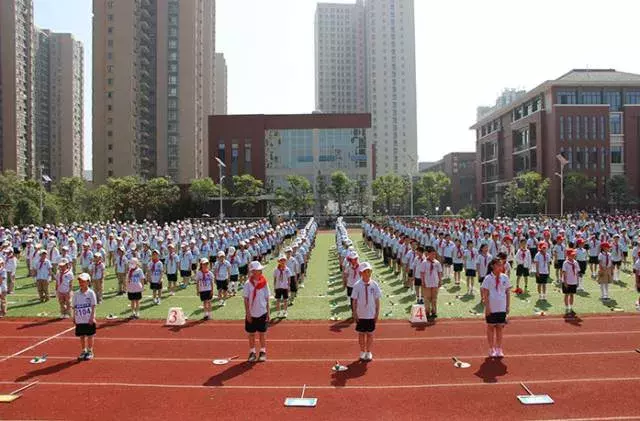 除了江汉区，武汉最土豪的区是哪个区？