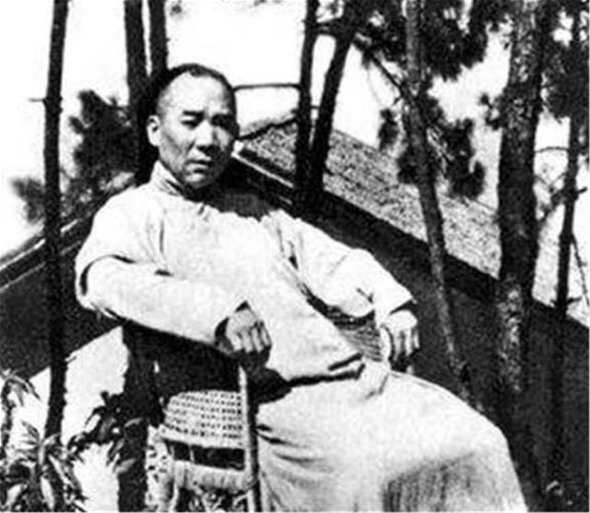 中国首位提出“计划生育”的人，自己却有一妻