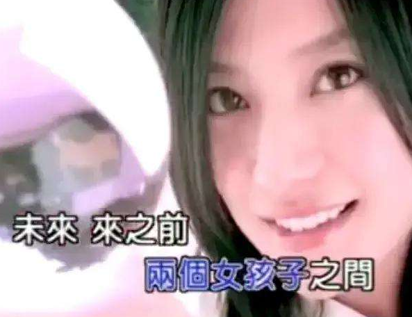 明星们的“隐藏实力”，梁朝伟唱功被低估，赵