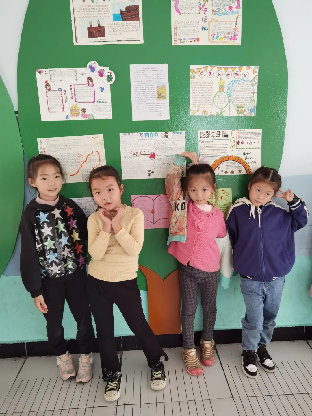 成都市双流区棠湖小学书香班级丨书香飘荡添智慧 墨香永存润心灵