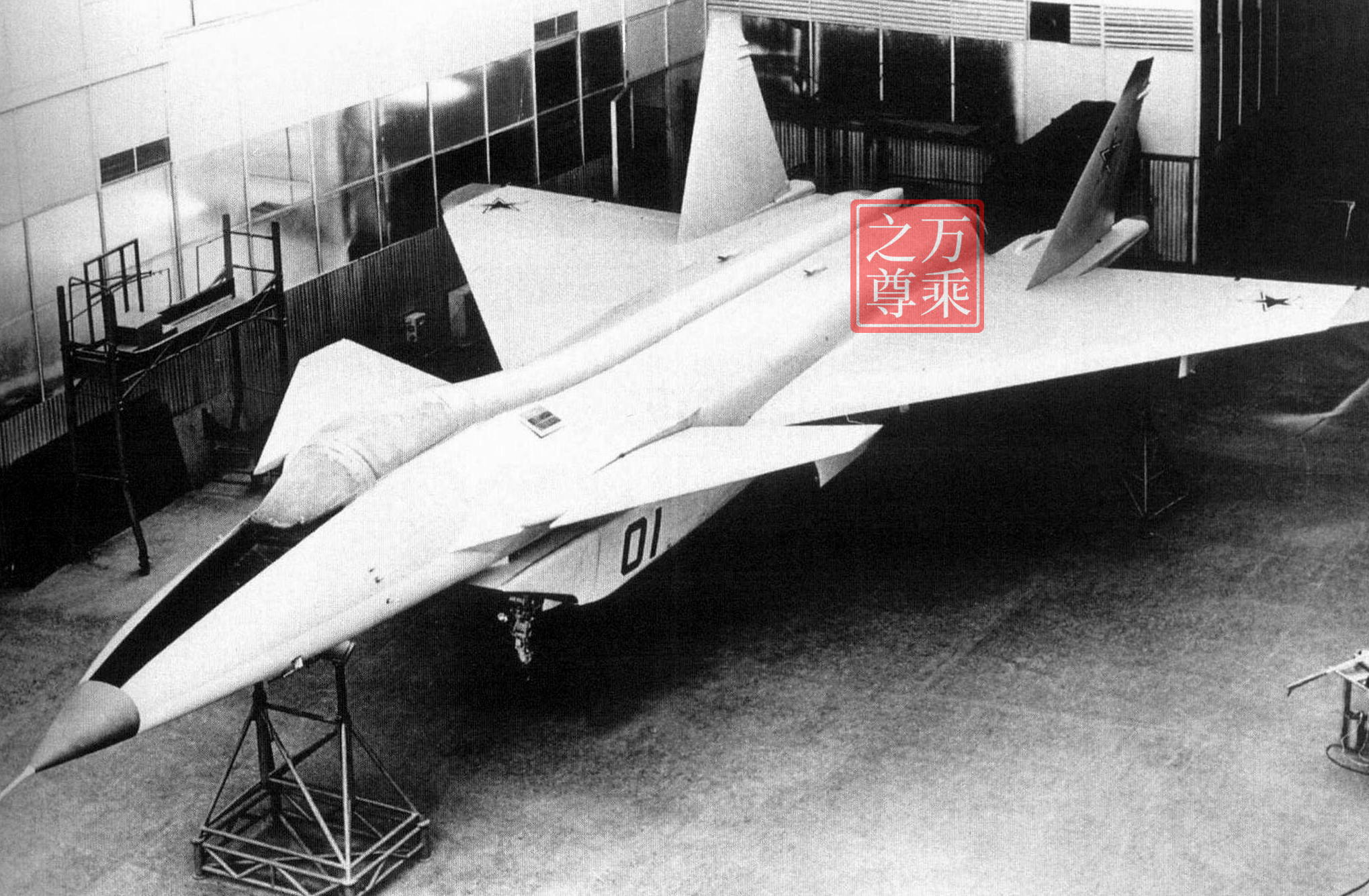 苏联米格1.44验证机灭亡史，有人说是中国歼20战机的原型