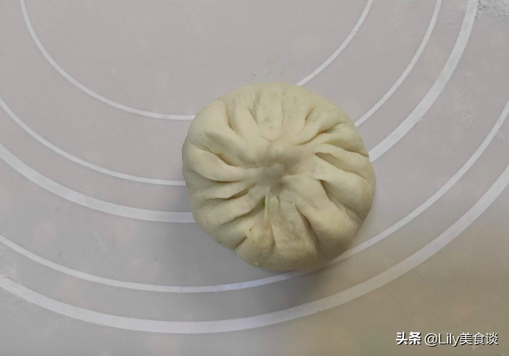 These vegetables are used as fillings together, the steamed buns are very fragrant, and they are delicious without meat, simple and nutritious