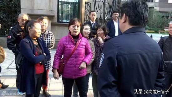 葉璇又雙叒叕開撕了，這次她懟粉絲忘恩負(fù)義