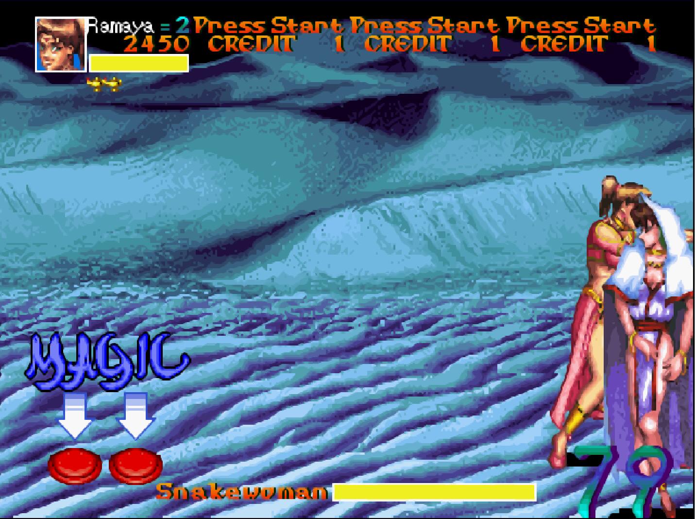 街機游戲讓人畏懼的魔鬼筋肉女，主角的小身板太單薄了