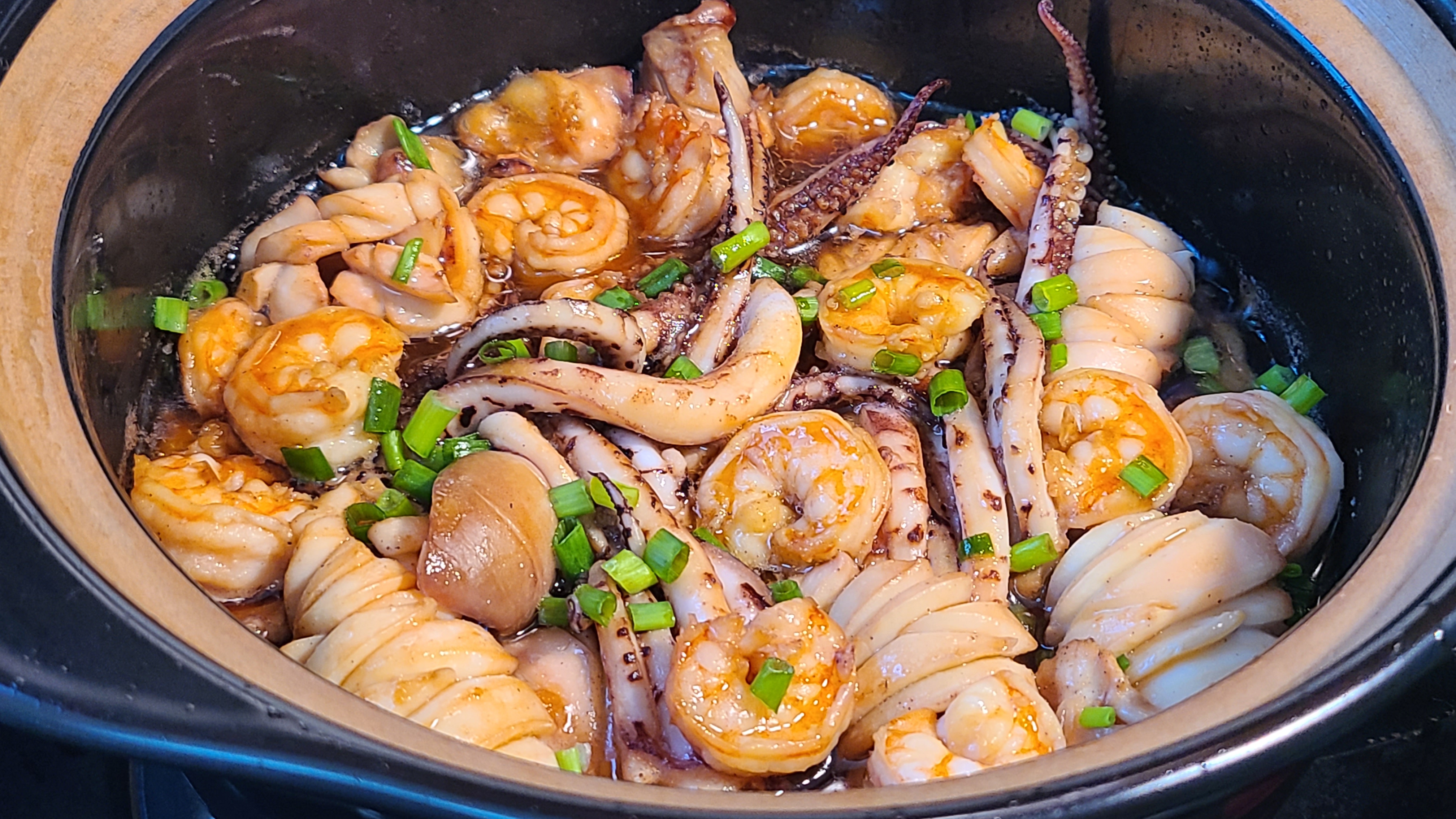 魷魚蝦煲這樣做太香了，很好吃的家常菜，味道鮮美又簡單