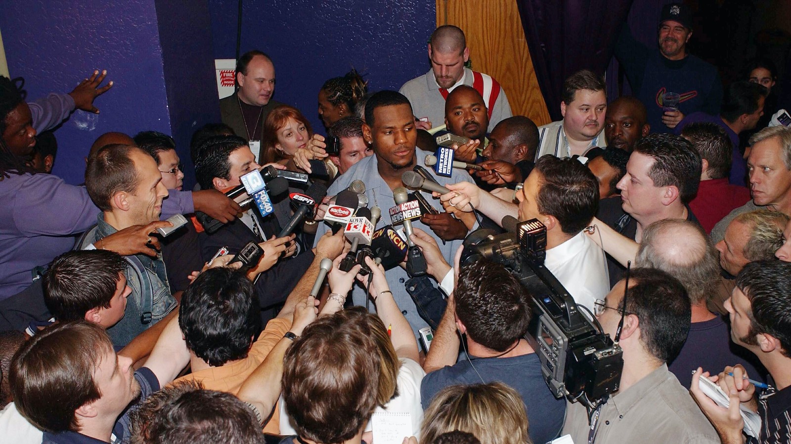 如果詹姆斯10次冠軍賽全部奪冠，他能超越喬丹嗎？美媒給出答案！-黑特籃球-NBA新聞影音圖片分享社區