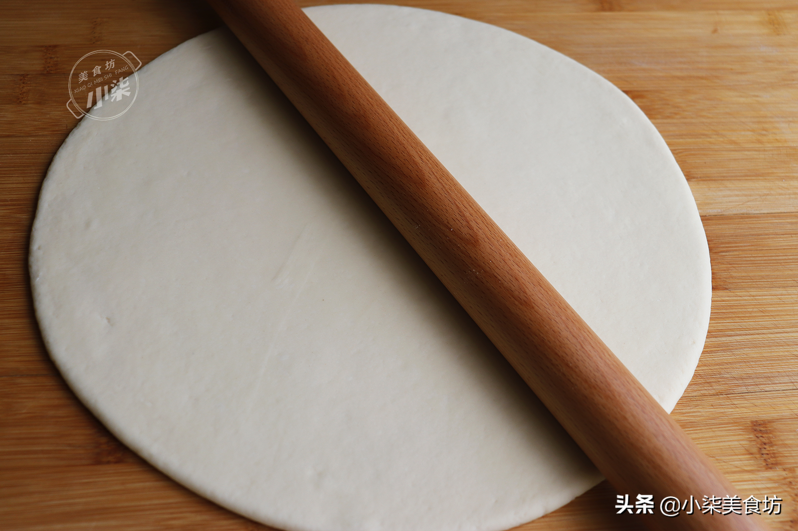 奶香小餅做法，掌握這2個烙制技巧，柔軟香甜，老人孩子都喜歡