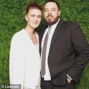 澳夫妇从中国买假包裹，转手eBay赚了$200万，1年都不到