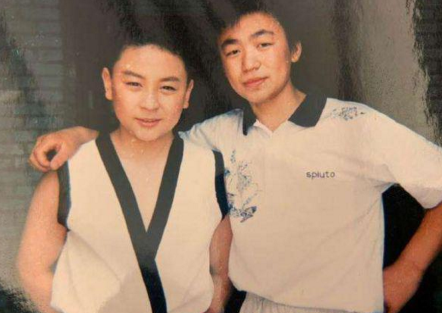 释小龙：王宝强就是“疯子”！同在少林寺长大