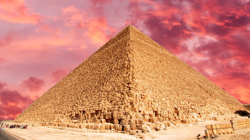 最大的金字塔，古代世界八大奇迹之一