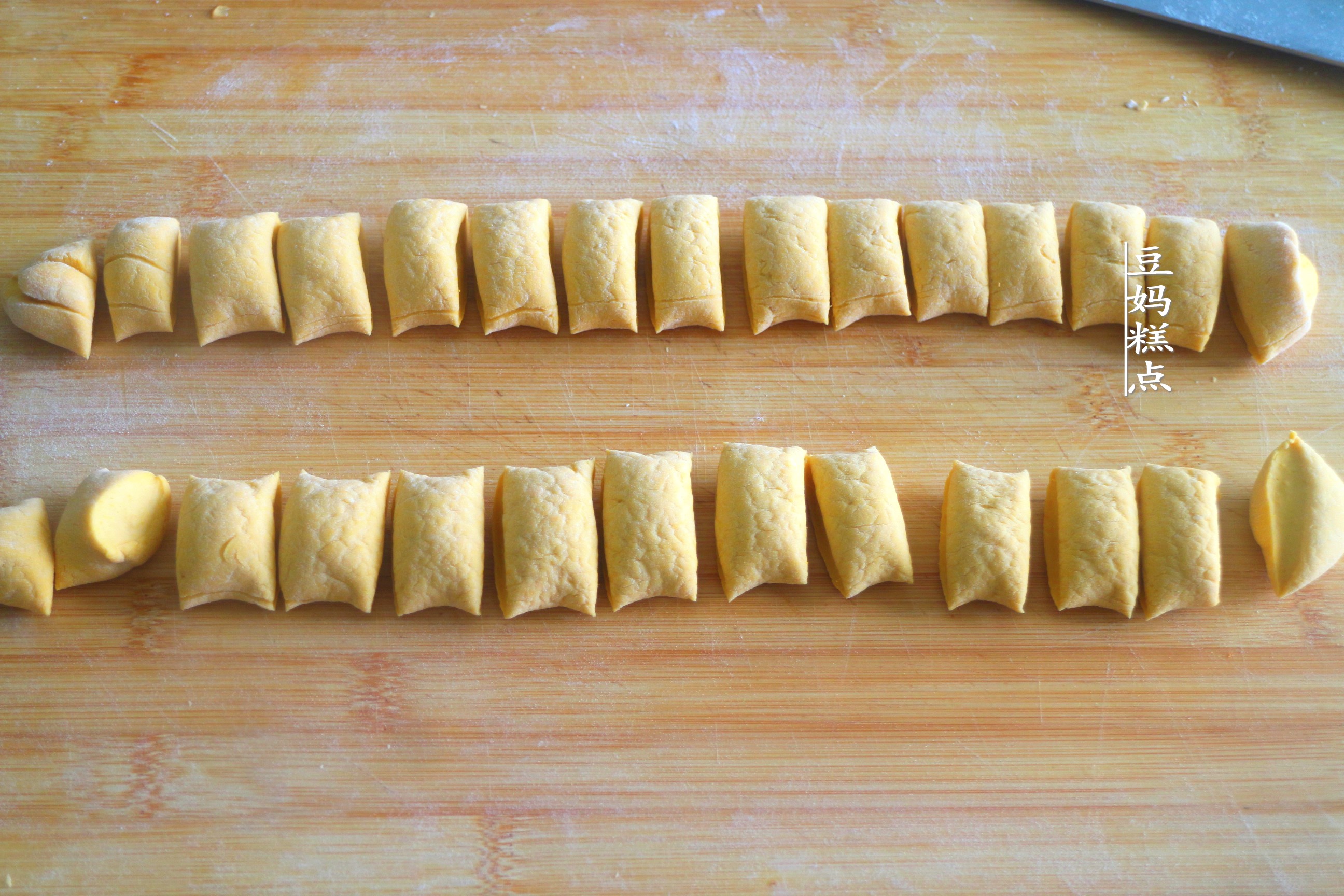 家有孩子，我常做这类小馒头，只需10分钟，柔软好消化