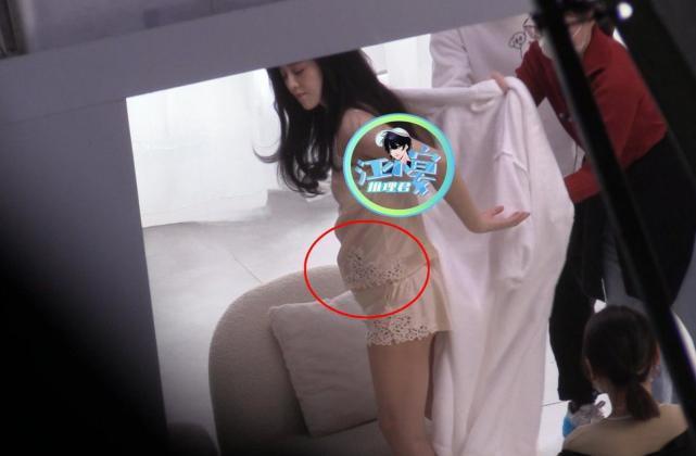 張柏芝回應四胎傳聞，自稱參加浪姐長胖，吐槽報刊男友原型是助理