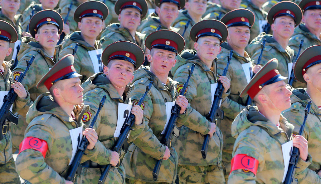 号称"保护当地居民健康"，6000美国大兵欧