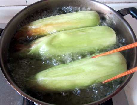 图片[5]-储存玉米 有人先煮后冻 有人先冻后煮 做对了 玉米鲜甜如初-起舞食谱网