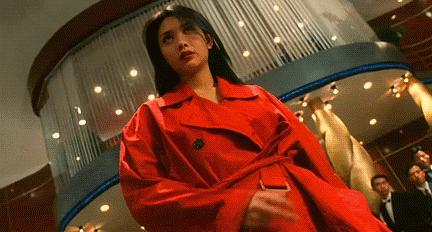 过时单品反成为时髦标签？上世纪的复古港风，如今竟让女星都沦陷