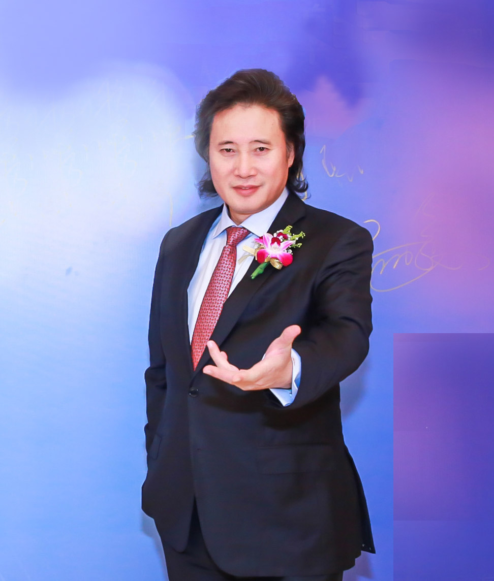 歌唱家戴玉强身后：曾反对儿子唱歌的父亲，小8岁的高情商妻子