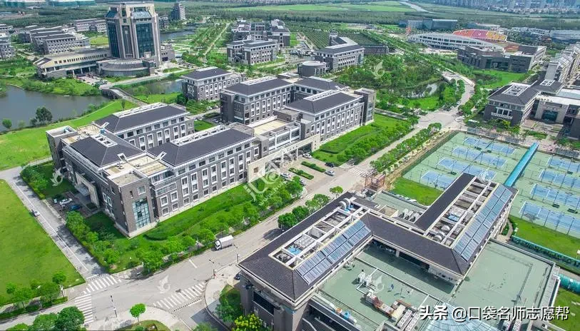 刚过一本线就能上！这44所双非大学不仅专业牛，关键分低