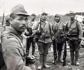 抗日战争中，日军联队长怒斩手下18名小队长，因徐海东一条妙计