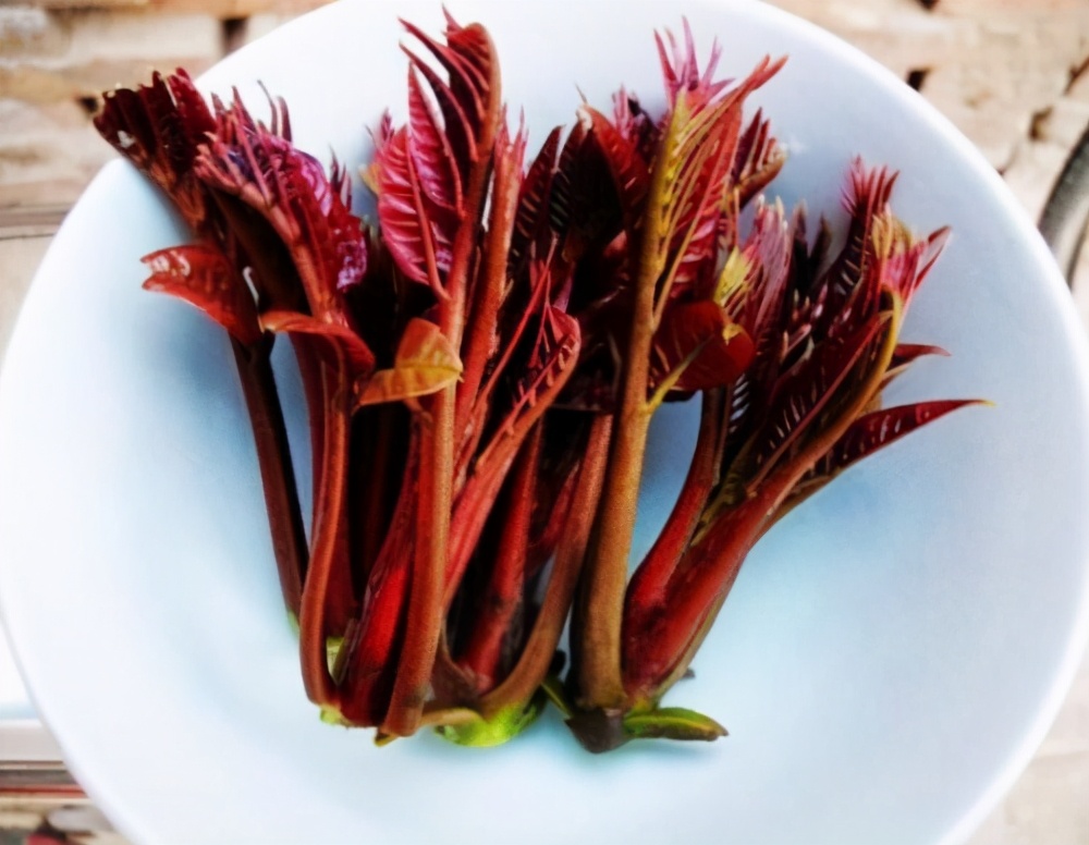 癌症難道都是�省�出來的？ 醫生多次提醒：浪費這些食物反而有益