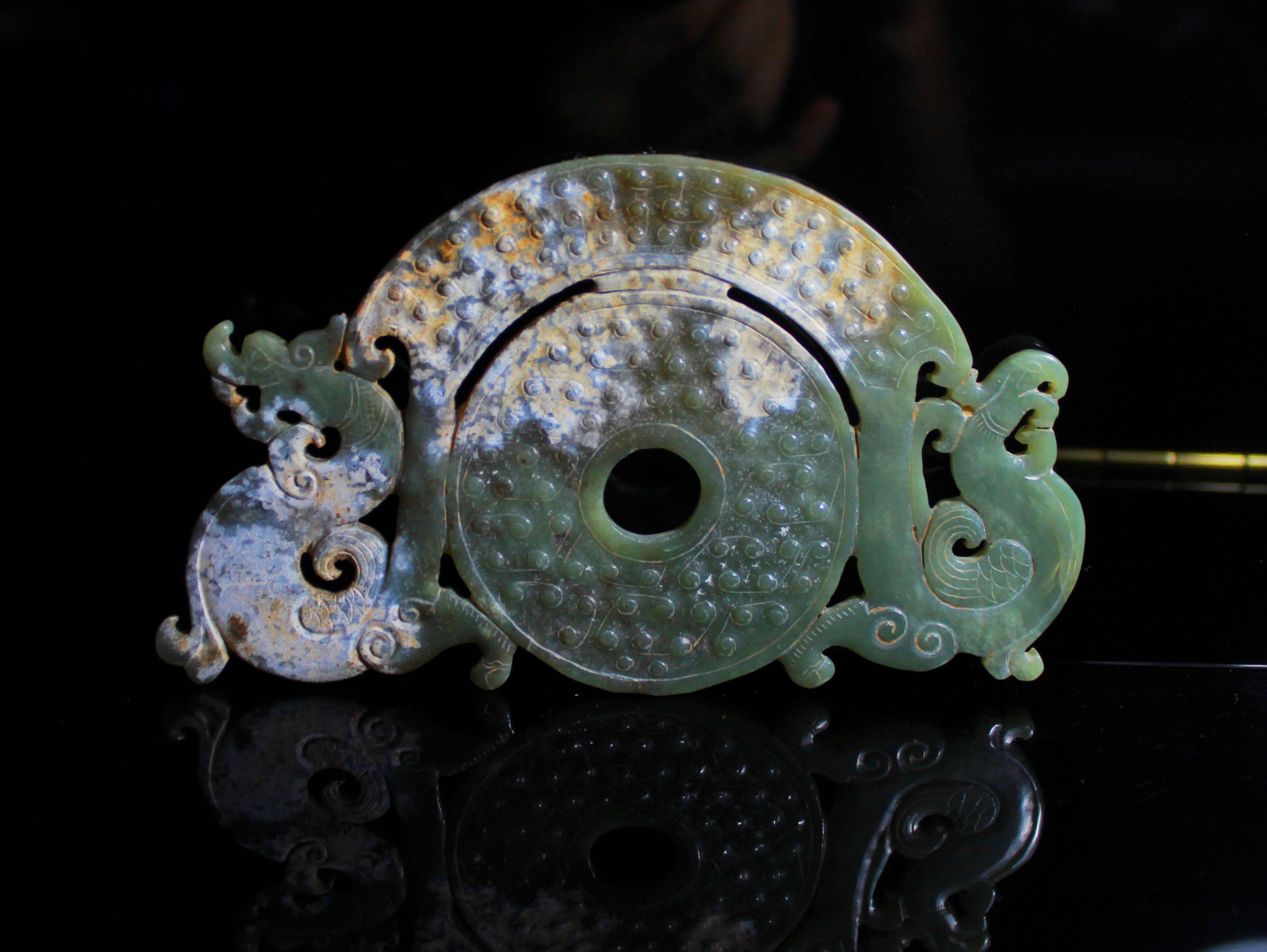 鉴两汉玉器品玉文化传承