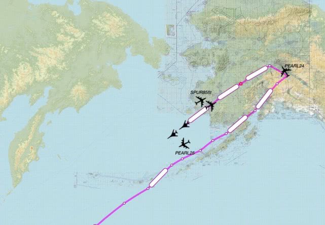 B1轰炸机首次闯入俄方内海，S400导弹全程哑火，