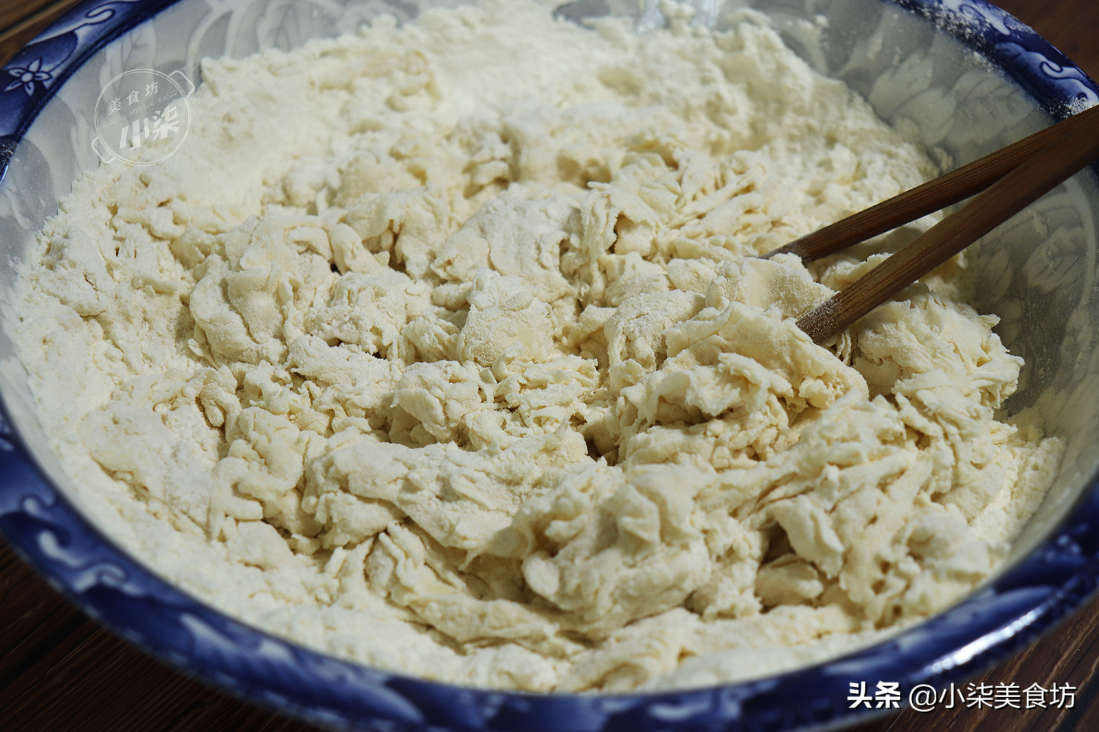 蒸包子時，別再直接上鍋蒸了，記住3個訣竅，包子鬆軟好吃不塌陷