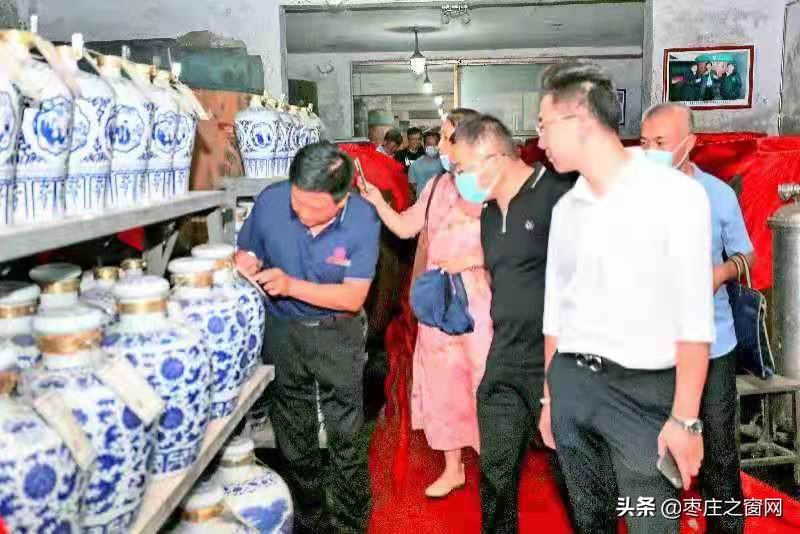 “酒”别重逢 | 唤起枣庄人味觉的记忆，台庄特曲新品荣耀上市