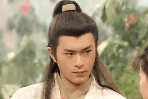古偶剧男主颜值全线崩盘，演员形象不堪入目，竟被20年前男星碾压