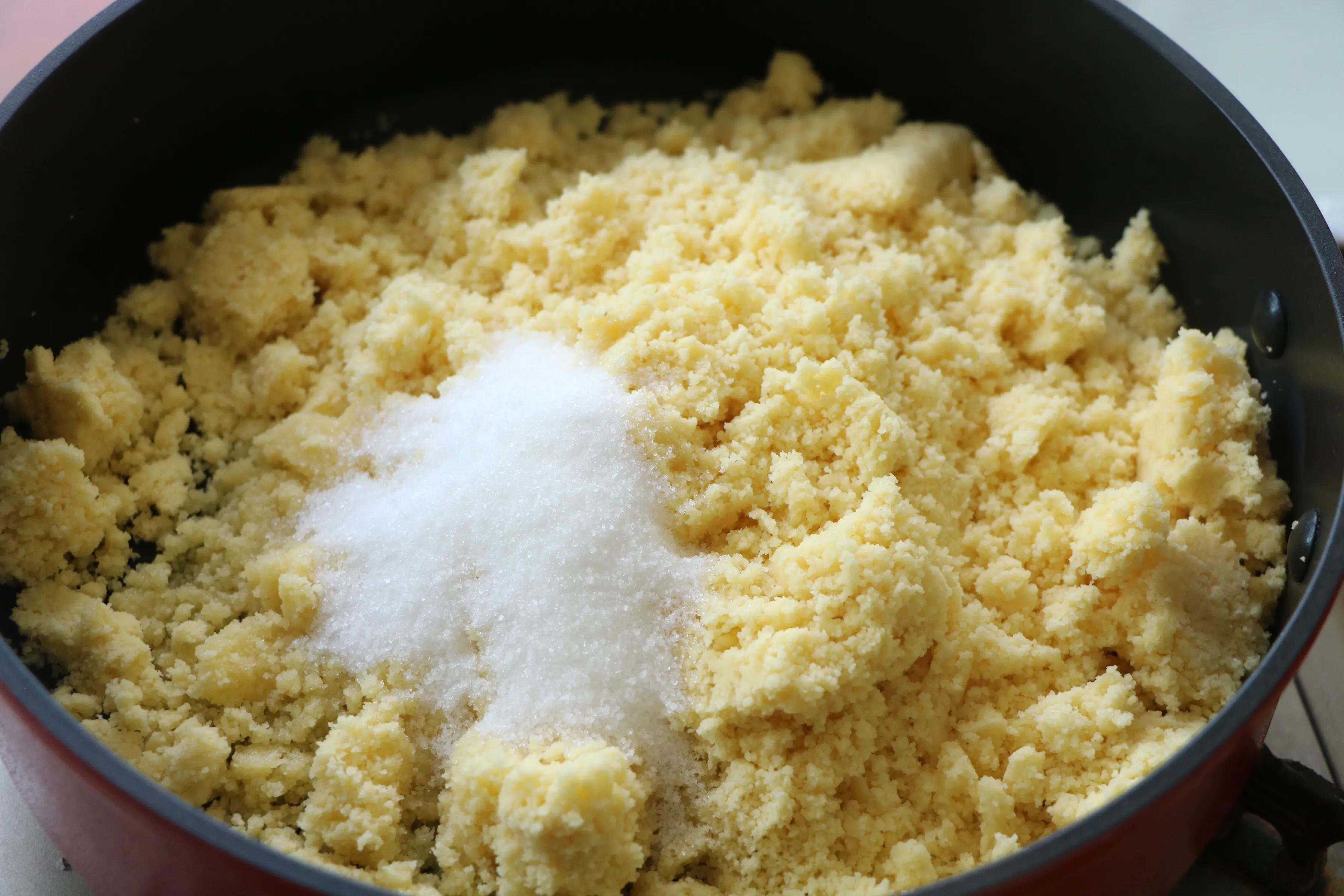 教你做流心綠豆糕，香甜不粘牙，送人倍有面子，夏天必吃的甜點