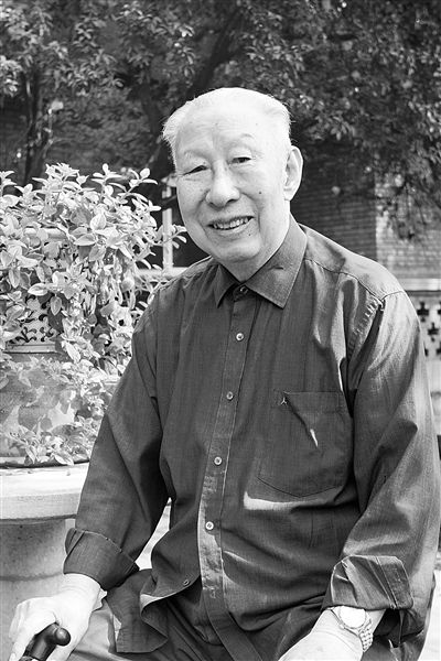 101岁的开国少将，曾下令活埋日军，建国后儿女却骑自行车结婚