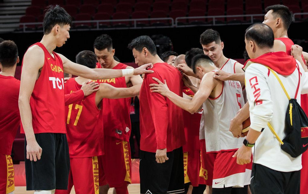 FIBA更新男篮排名：08年中国男篮排名第十，今年