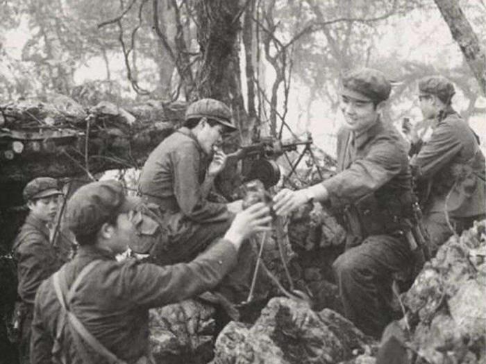 外界战乱不断，我国为何能独善其身？专家：谨