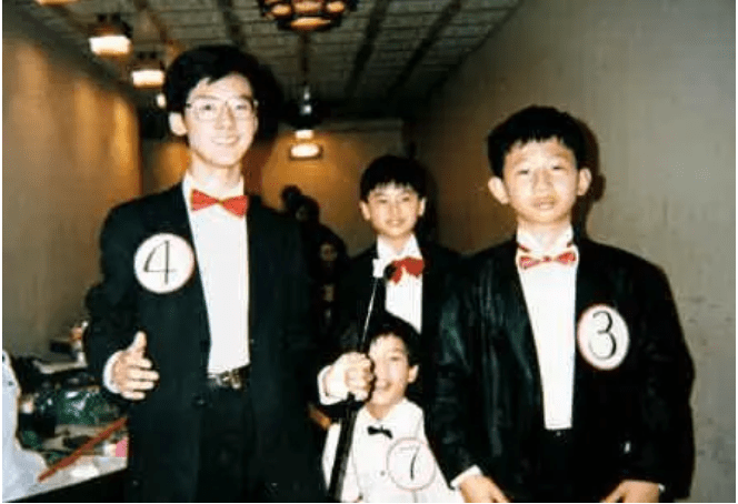 从“一夜爆红”到“跌落神坛”，刘谦经历了什