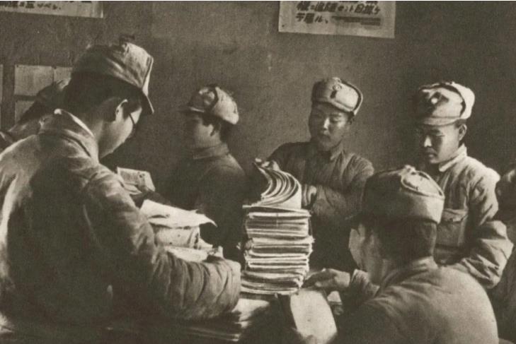 一个日本人死后，抗战军民冒死抢回遗体，将之葬入烈士陵园祭奠